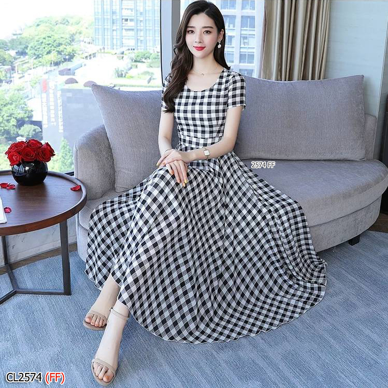 kudapy เดรสยาว/สีดำ/สีแดง/สีกรม ผ้าทอลายสก็อต แขนสั้น ชุดนี้ผ้าทอละเอียดเนื้อนิ่ม