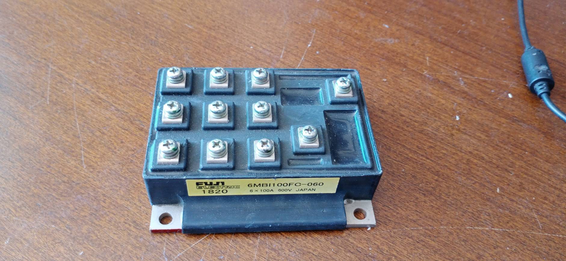 6MBI100FC-060 POWER MODULE 6*100A 600V