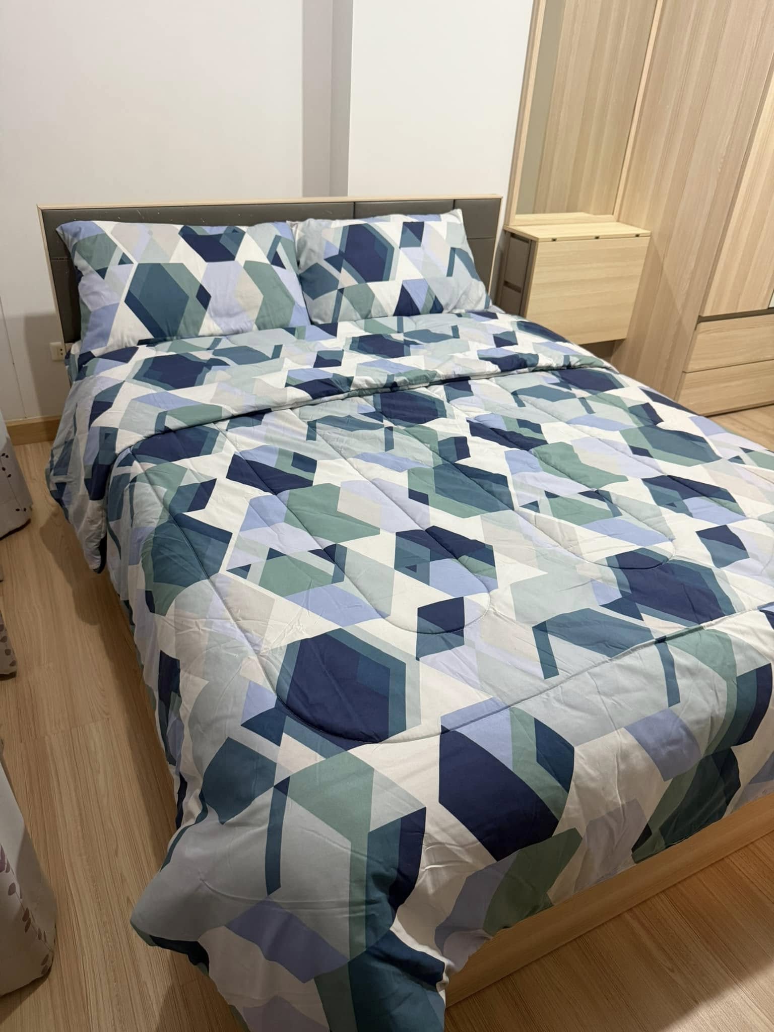 ให้เช่าห้องแบบ 1ห้องนอน 1ห้องน้ำ โซนพื้นที่ แยกประชานุกุล ตรงข้ามโรงบาลเกษมราฏ คอนโด Niche Mono Ratchavipha (นิช โมโน รัชวิภา) ขนาดห้อง 31 ตรม. ชั้น 22