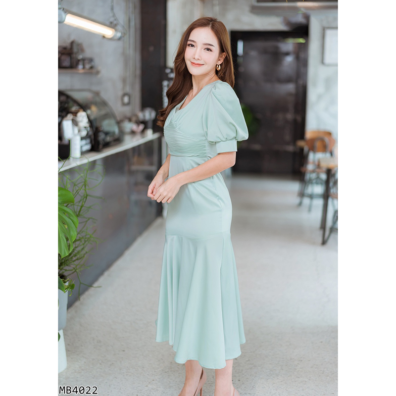 kudapy เดรสยาวสีเขียว/สีชมพู แขนตุ๊กตาคอวีผ้าใส่สบายสวยดูดี คุณหนูมากๆ