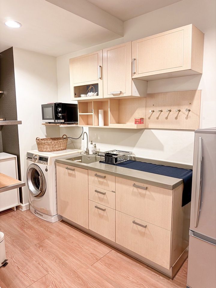 สนใจชมห้องติดต่อได้เลย Line ID: Smile-easy ปล่อยเช่าคอนโด The Address Sukhumvit 42 (ดิ แอดเดรส สุขุมวิท 42) - 1ห้องนอน 1ห้องน้ำ 1ห้องนั่งเล่น - ใกล้ BTS เอกมัย - ขนาดห้อง 45 ตรม. ชั้น 3