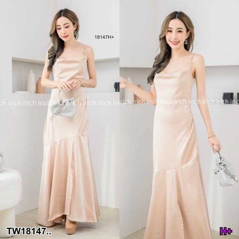 kudapy เดรสราตรียาว สายเดี่ยว แต่งไขามุก ผ้าเงาซาร่า ชายเดรสแต่งระบาย มีซิปหลัง