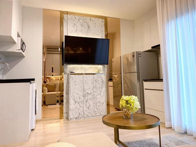 ให้เช่า โนเบิล รีวอลฟ์ รัชดา 2ห้องนอนเฟอร์ครบพร้อมเข้าอยู่