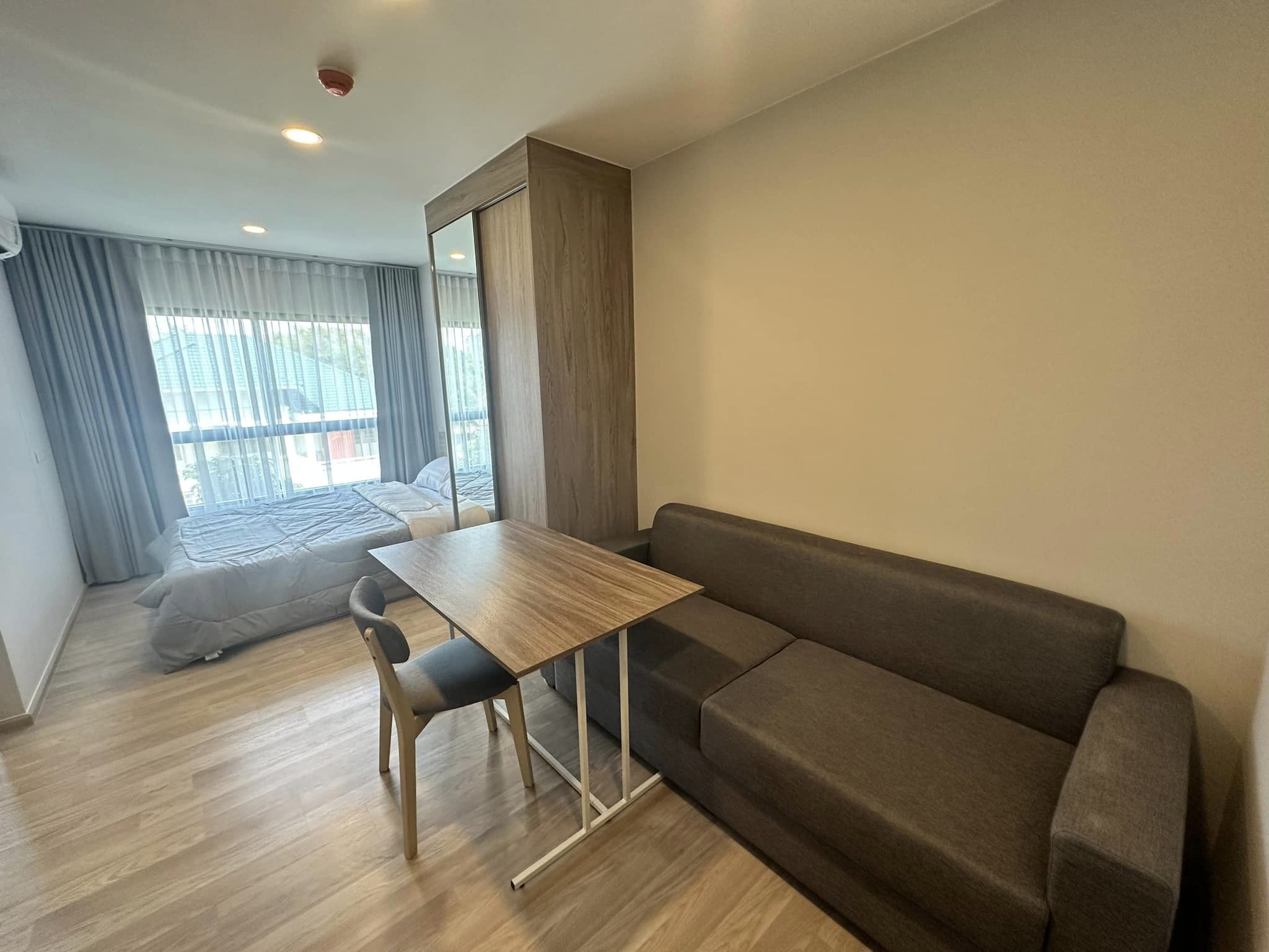 ให้เช่าคอนโด Plum Condo Sukhumvit 97.1 (พลัม คอนโด สุขุมวิท 97.1) - ตกแต่งเฟอร์ครบ - การเดินทาง: เพียง 550 เมตร ถึง BTS บางจาก