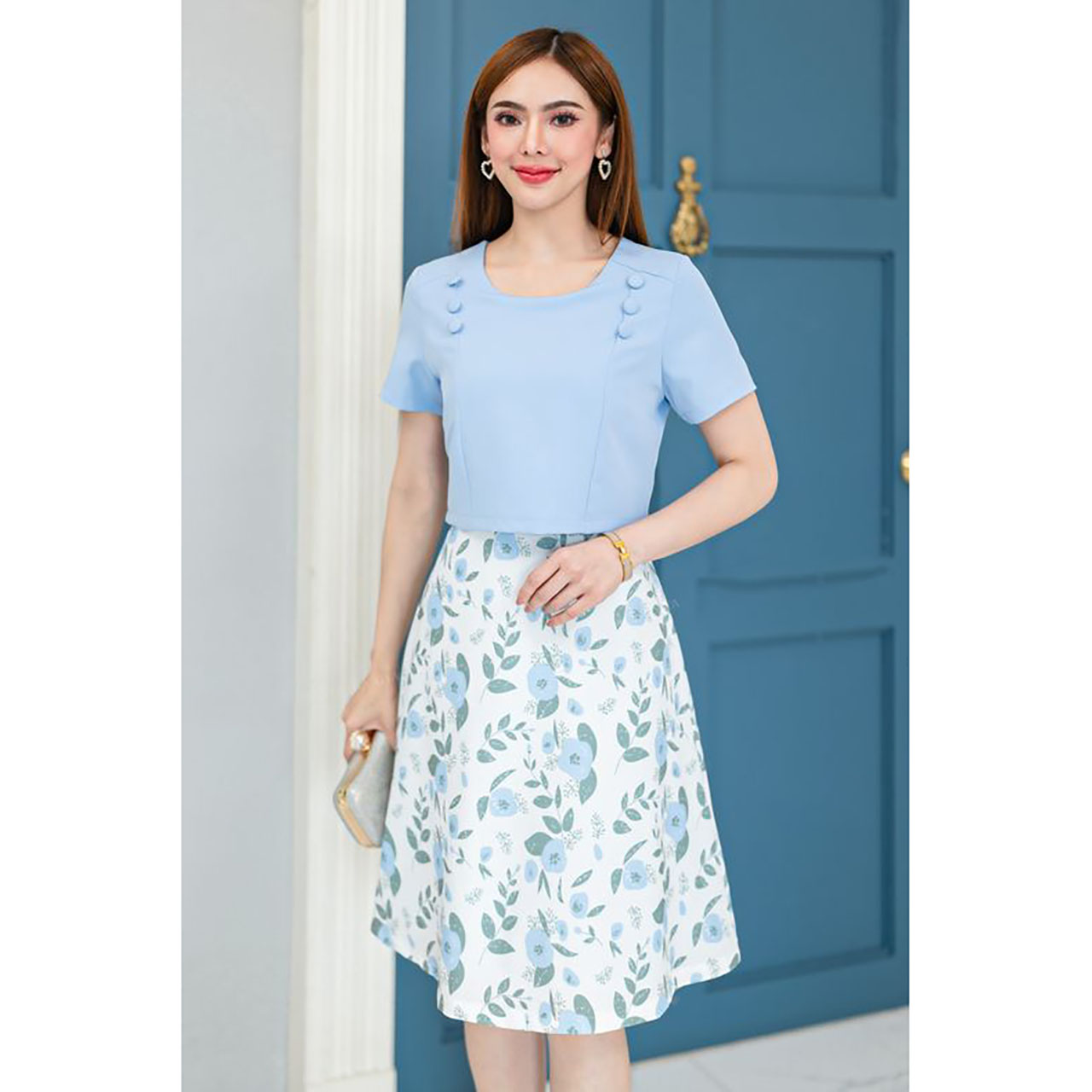 kudapy เดรสผ้าโพลีเอสเตอร์ กั๊กแต่งกระดุม กระโปรงทรงเอลายดอกไม้ ทรงสวยมากๆ มีซิปซ่อนหลังและซับใน