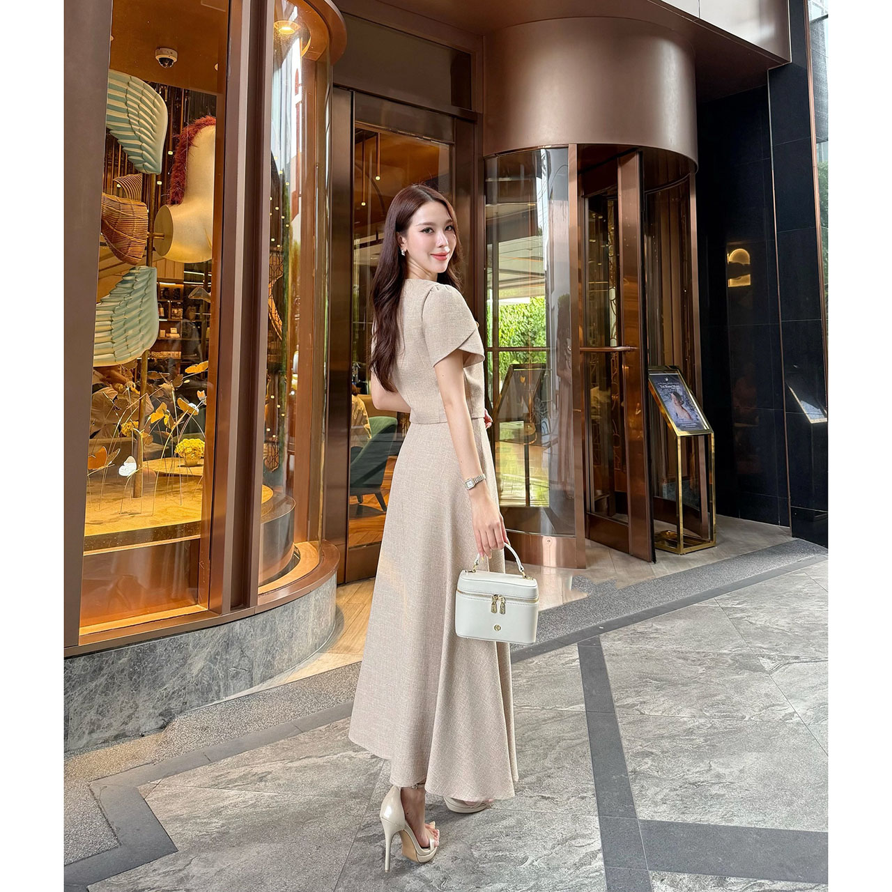 kudapy เซ็ทเสื้อแขนตุ้กตา เสื้อ กระโปรงเอวสูง เข็มกลัดดอกไม้ เข็มขัดโซ่