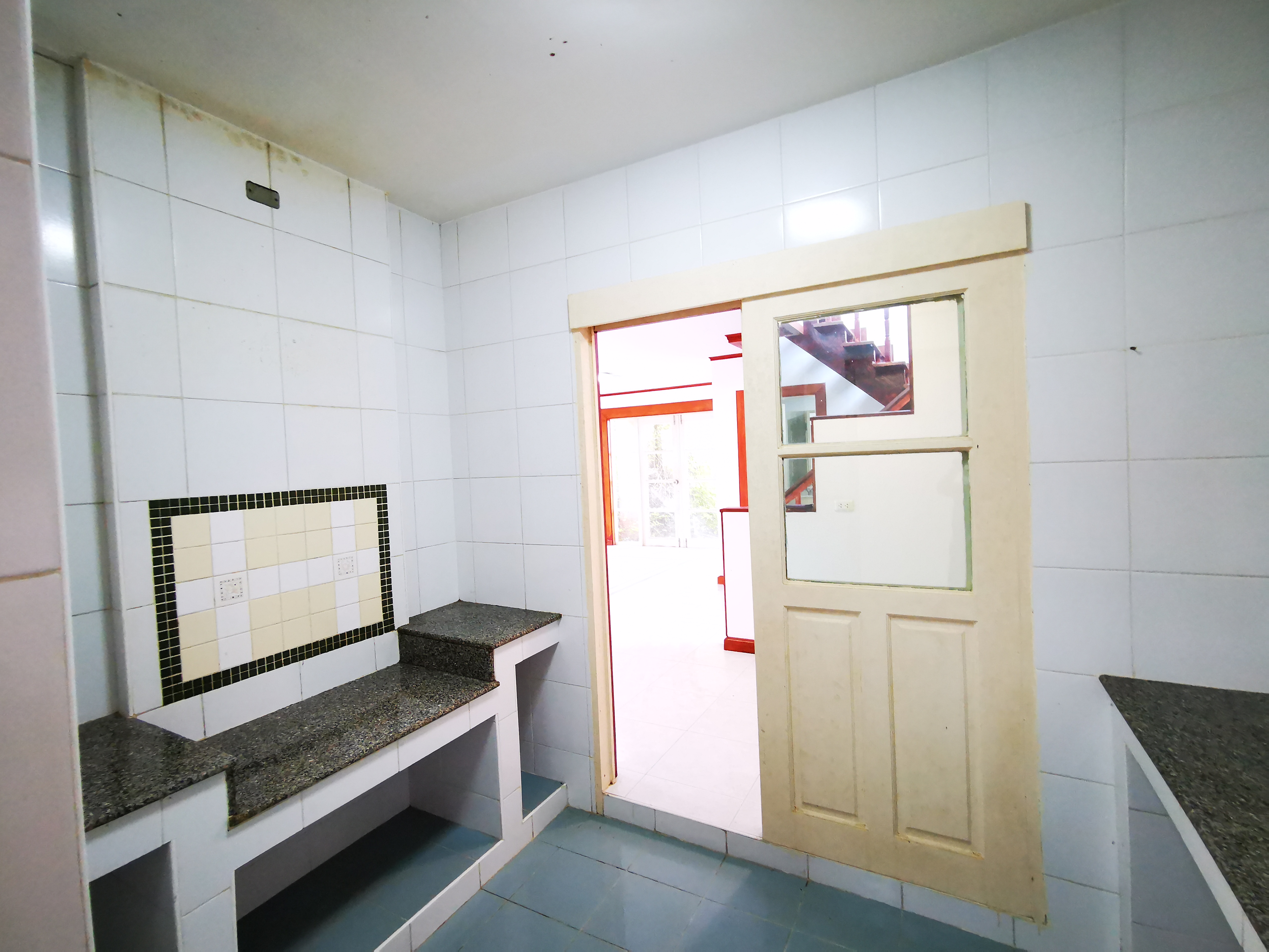 ใกล้ทะเล ใกล้ภูเขา บ้านเดี่ยว วิวภูเขา บ้าน2ชั้น 3นอน 2น้ำ สวนขนาดใหญ่ ทะเลสาบ แลนด์แอนด์เฮ้าส์ พาร์ค ภูเก็ต แลนด์ แอนด์ เฮ้าส์ พาร์ค ภูเก็ต Near Beach Near Mountain Detatched House 2 Storey Mountain Views 3 Bed 2 Bath Big Garden and Lake in common Area F