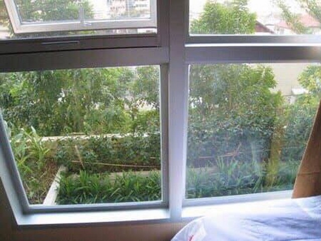 ให้เช่าคอนโด Life @ Ratchada (ไลฟ์ แอท รัชดา) ลาดพร้าว 36 1ห้องนอน / 1ห้องน้ำ ขนาดห้อง 35 ตรม. ชั้น 4 ค่าเช่า 12,000 ต่อเดือน รถไฟฟ้า MRT ลาดพร้าว