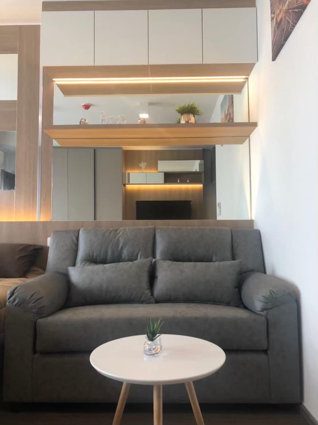 สนใจชมห้องติดต่อได้เลย Line ID: Smile-easy ปล่อยเช่าคอนโด IDEO Sukhumvit 93 (ไอดีโอ สุขุมวิท 93 ) - Studio 1ห้องน้ำ - ใกล้ BTS บางจาก - ขนาดห้อง 27 ตรม. ชั้น 17 ตึก B