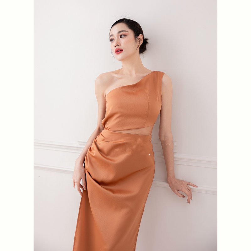 kudapy เดรสยาวน้ำตาลอิฐ / ชมพู / เขียว ดีเทลซีทรูคอดเข้าช่วงเอวบน ด้านข้างแหวกเป็นแบบรูดปรับระดับได้ตามชอบ