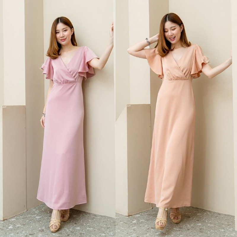 kudapy เดรสยาวสีชมพู/สีส้มทอง ราตรียาวผ้าวาเลนติโน เย็บป้ายช่วงอก จับจีบช่วงเอวเล็กน้อยเพิ่มความหวาน แขนระบาย