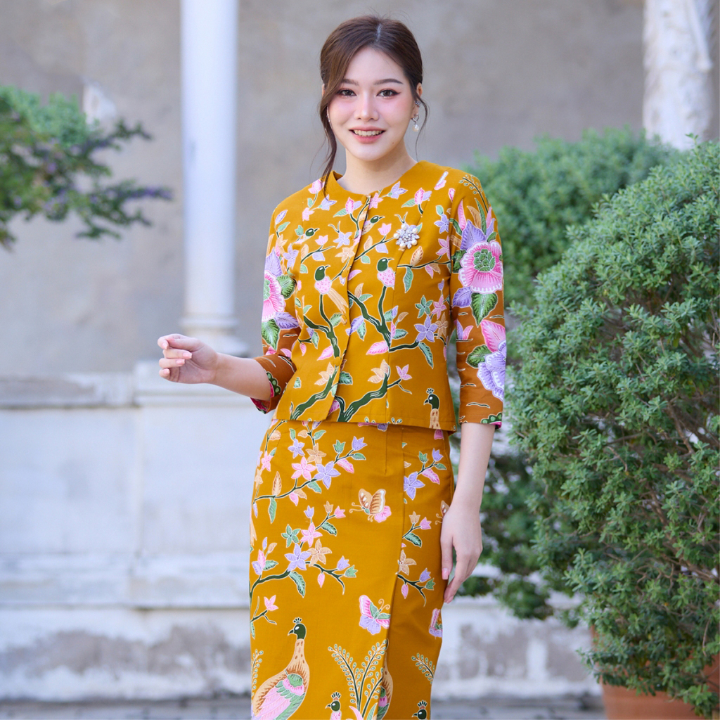 kudapyชุดเซ็ท ผ้าคอตตอนสีเหลือง พิมพ์ลายผ้าปาเต๊ะ ผ้าไม่ยืดไม่หด อัดกาวทั้งชุด