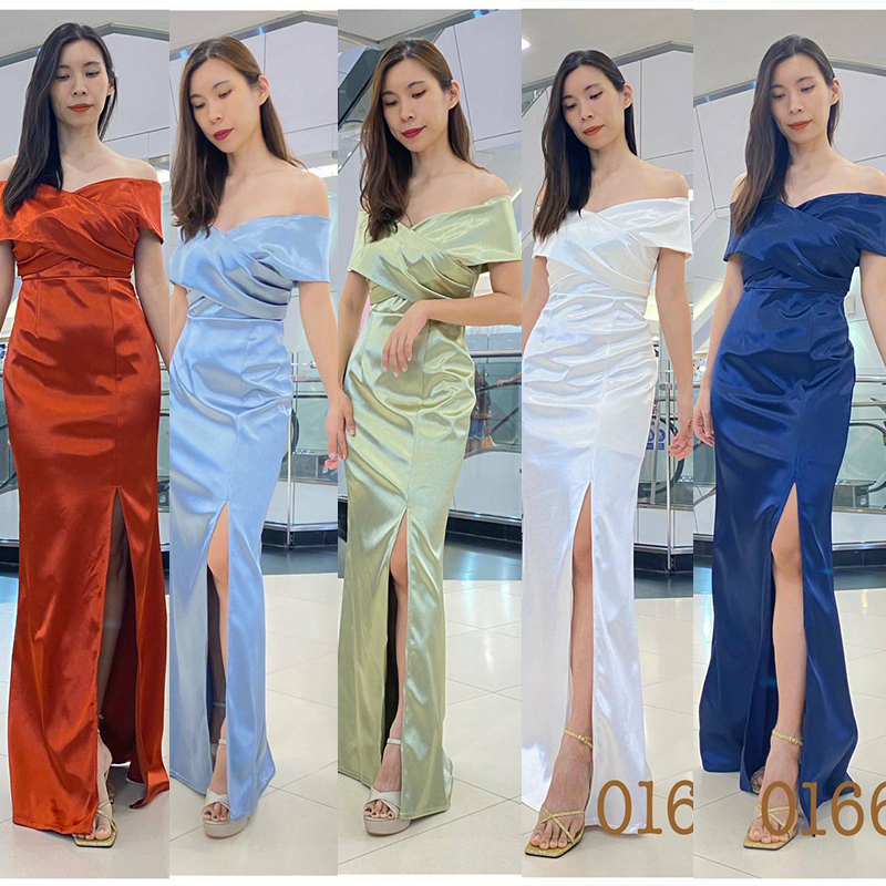 kudapy เดรสยาวสีฟ้า/สีขาว/สีน้ำตาล/สีแดง/สีทอง/สีชมพู/สีเทา/สีกรม/สีเขียวอมเทา/สีส้มอิฐ ผ้าดัชเชสอัดกาว เปิดบ่า ไขว้อก ผ่าหน้าขา sexy เล็กๆ ซิปหลังใส่ง่าย
