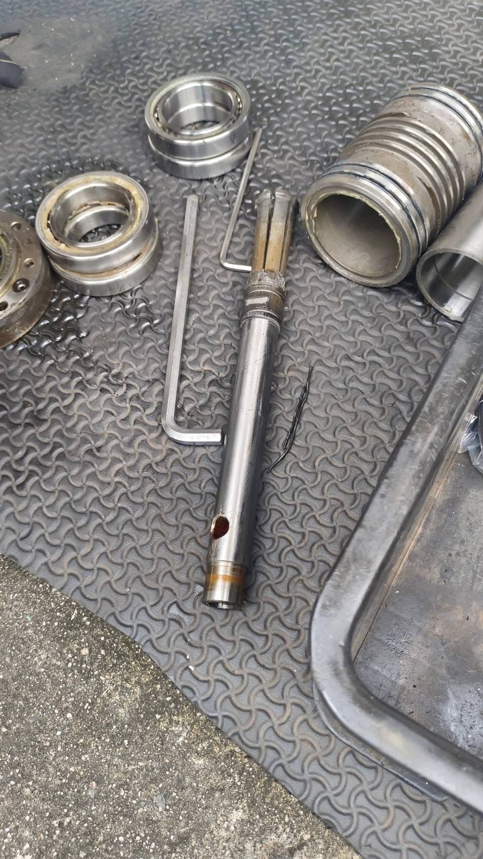 งานซ่อม Spindle เปลี่ยนลูกปืน ถอดประกอบ