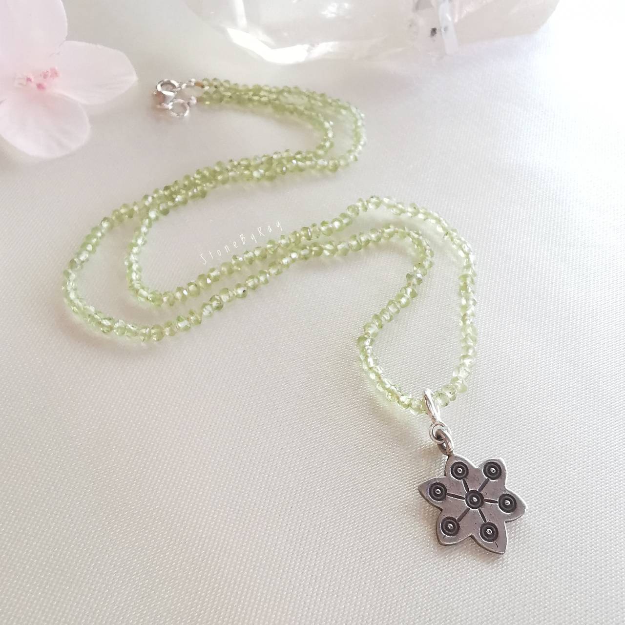 สร้อยคอเชือกถักหินเพอริดอท Peridot