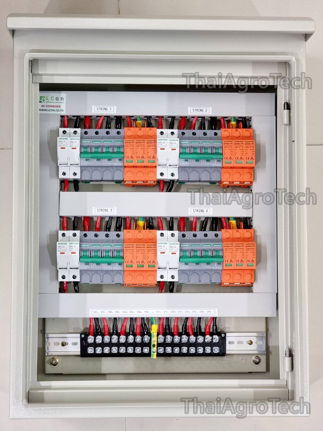 ตู้ดีซีคอมบายเนอร์ 4 สตริงสำหรับระบบโซล่าเซลล์เบรกเกอร์ซํนทรี 1000V DC combiner box 4string Ongrid, Hybrid, Offgrid system (ตู้กระจกสองชั้นกันน้ำแบบมีหลังคา IP45)