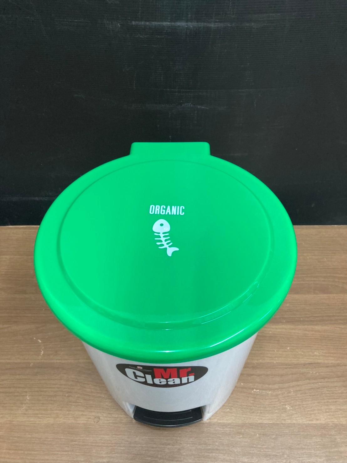 ถังขยะทรงกลม เท้าเหยียบ 12ลิตร