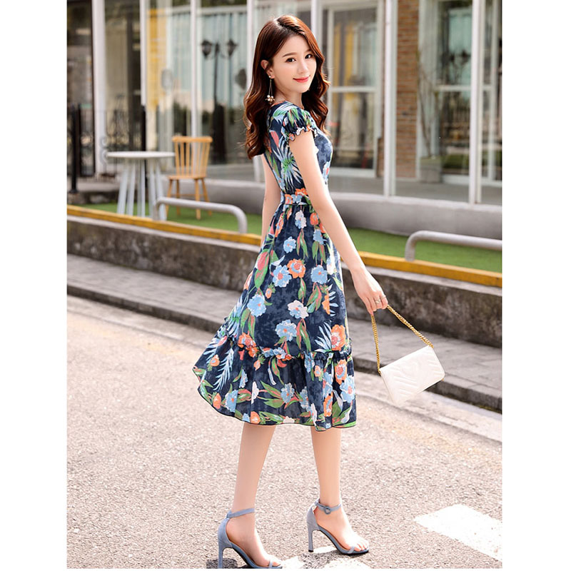 kudapy ชุดเดรสใส่ทำงาน ผ้าโพลีเอสเตอร์ผสมเนื้อดี พื้นสีน้ำเงิน พิมพ์ลายดอกไม้