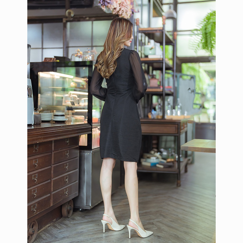 kudapy เดรสสั้นสีขาว/สีดำ/สีชมพู คอปกแขนยาวแต่งกระดุม