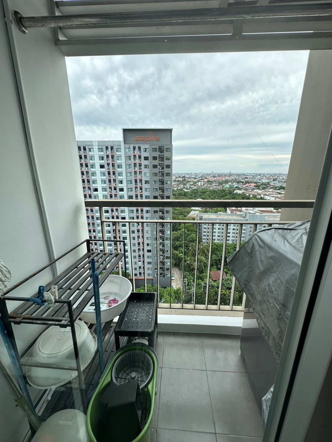 Aspire Sathorn - Taksin (Timber Zone) (แอสปาย สาทร - ตากสิน (Timber Zone))