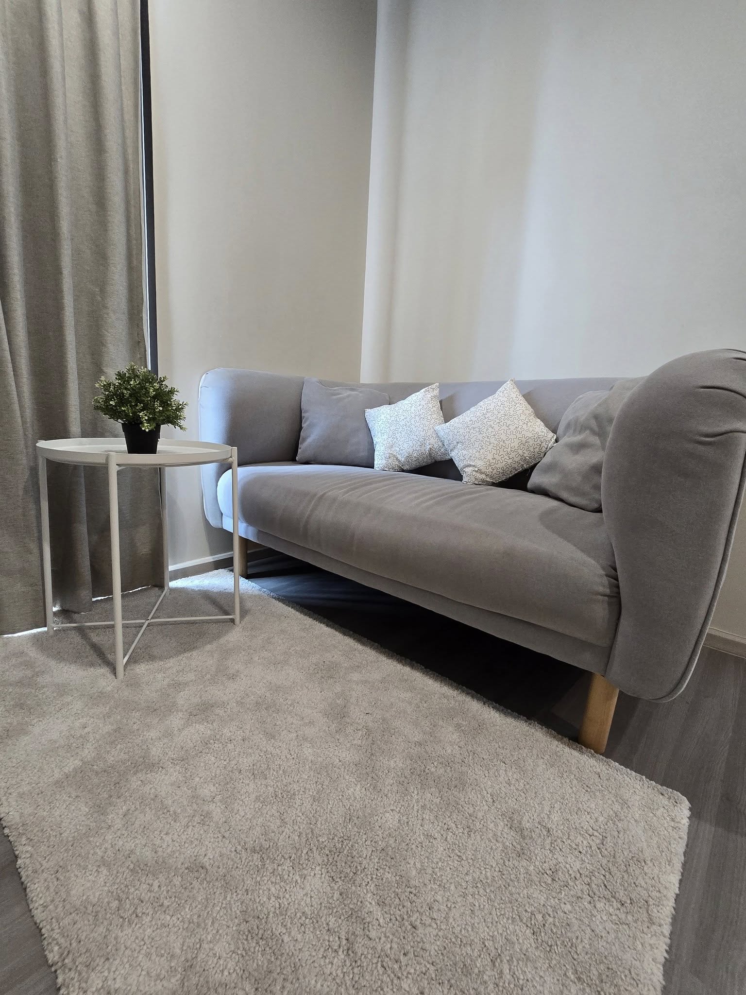 ให้เช่าห้องแบบ 2ห้องนอน 1ห้องน้ำ โซนพื้นที่ MRT บางยี่ขัน คอนโด The Parkland Charan-Pinklao (เดอะ พาร์คแลนด์ จรัญฯ-ปิ่นเกล้า) High Rise ขนาดห้อง 47.5 ตรม. ชั้น 15