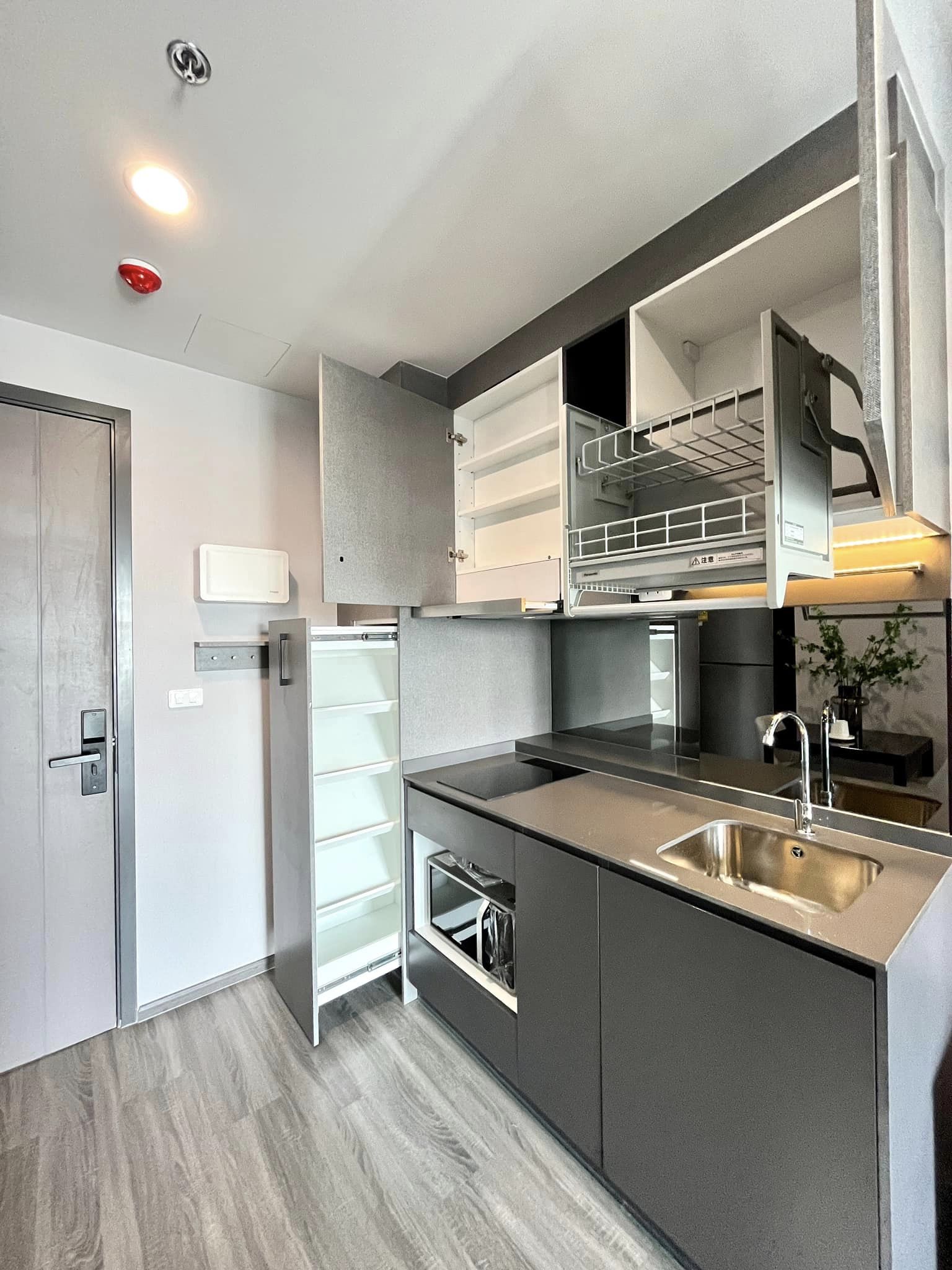 ปล่อยเช่าคอนโด IDEO Chula - Samyan (ไอดีโอ จุฬา - สามย่าน) - สุดคุ้มสวยน่าอยู่เฟอร์เครื่องใช้ไฟฟ้าครบครั้น