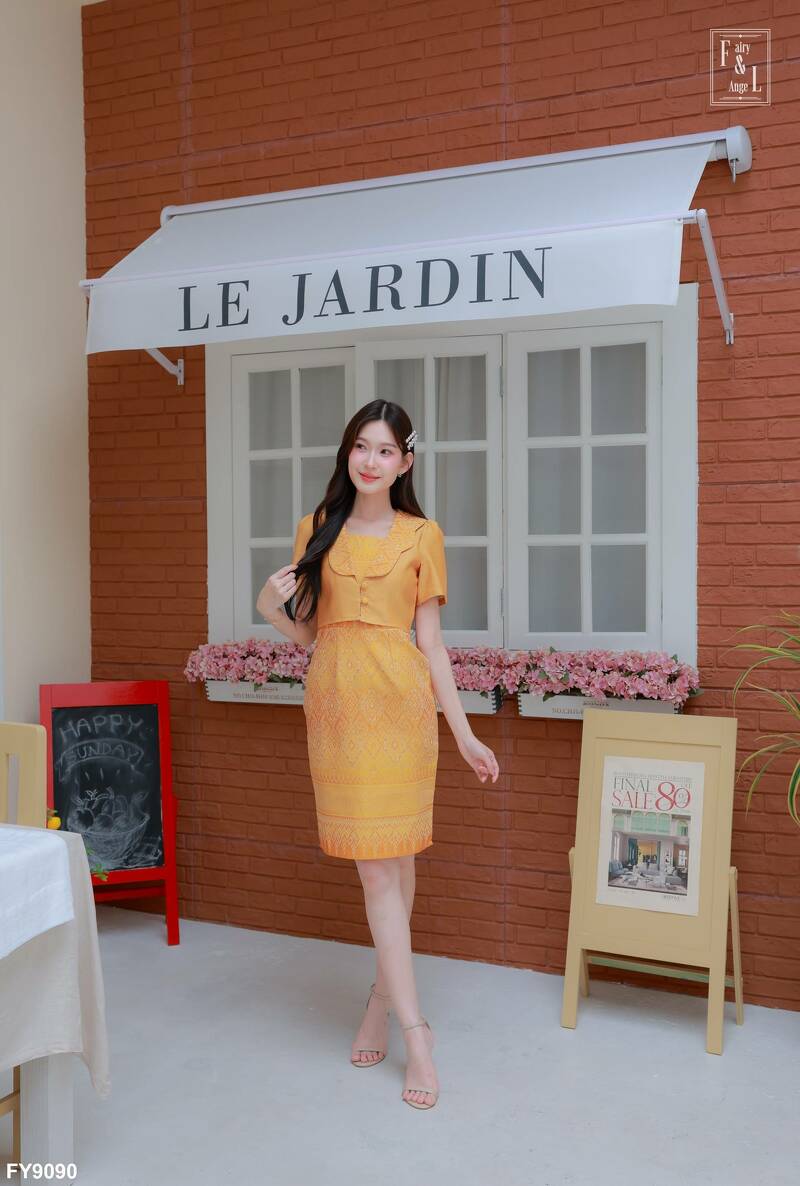 kudapy เดรสยาวสีม่วง/สีเหลือง กระโปรงทรงเอพิมพ์ลายเสื้อทรงกั๊ก