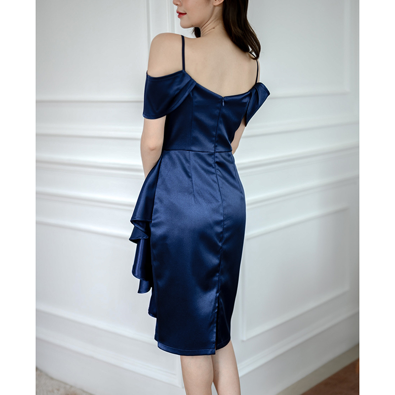 kudapy เดรสสั้นสีชมพูกลีบบัว/สีกรม/สีทองอมชมพู ช่วงอกเป็นอกป้าย จับจีบเดรป เซ็กซี่เล็กๆ แขนเป็นสายเดี่ยวมีผ้าปิดต้นแขน ช่วยพรางต้นแขนได้