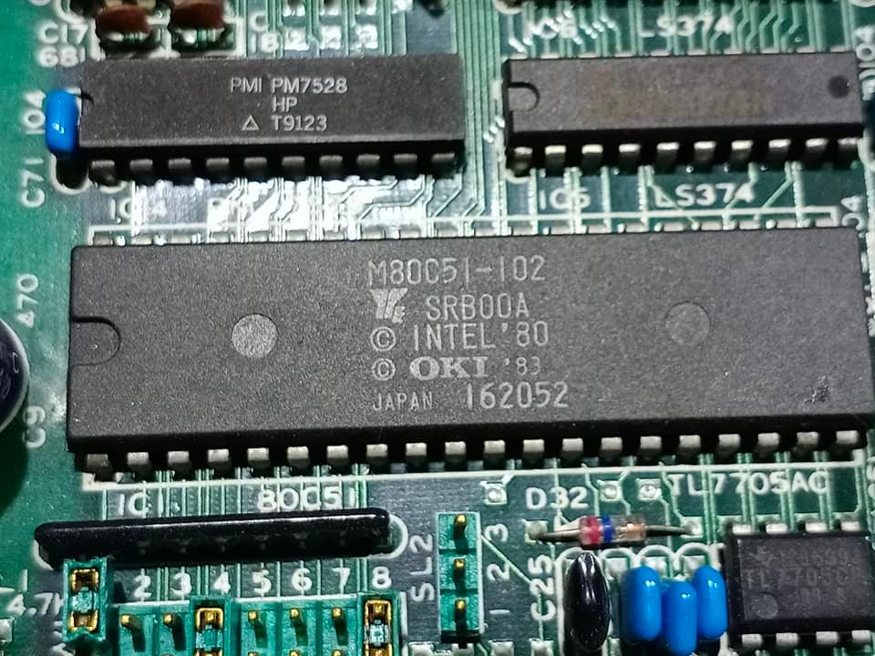 Intel OKI M80C51-102 IC