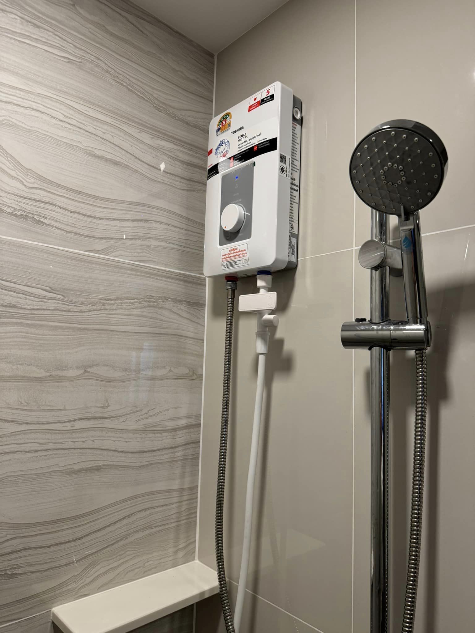 สนใจชมห้องติดต่อได้เลย Line ID: Smile-easy ปล่อยเช่าคอนโด LIFE Phahon-Ladprao (ไลฟ์ พหลฯ-ลาดพร้าว) - Studio 1ห้องน้ำ 1ห้องครัว - ใกล้ BTS ห้าแยกลาดพร้าว - ขนาดห้อง 29 ตรม. ชั้น 27