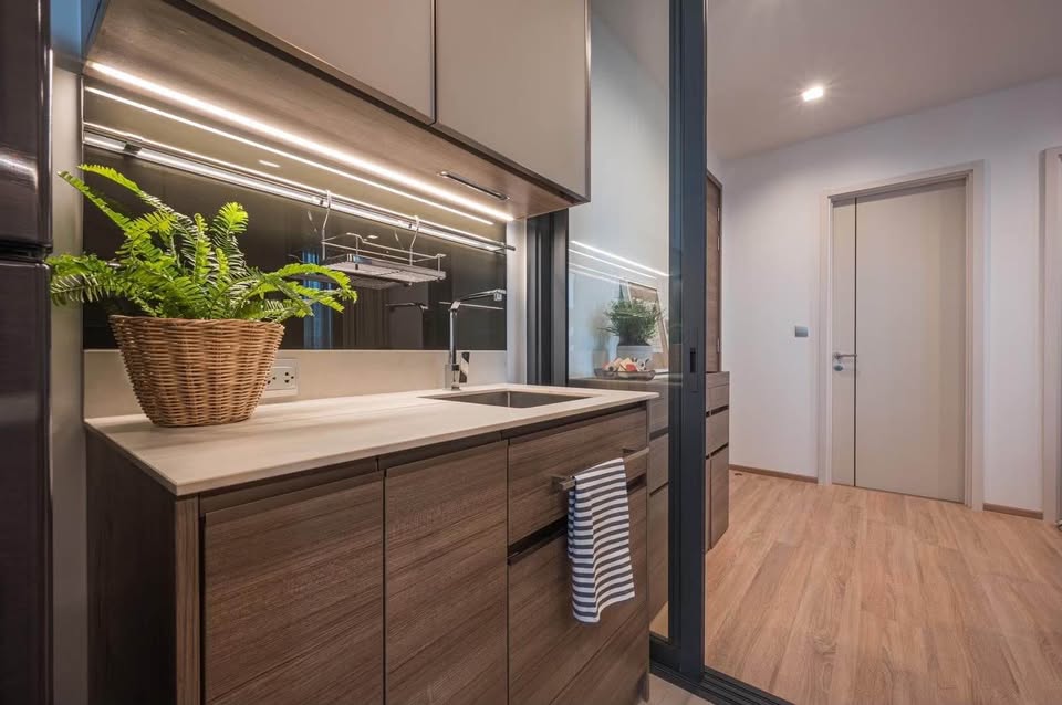 ชื่อโครงการ THE LINE Phahon - Pradipat (เดอะ ไลน์ พหล - ประดิพัทธ์) ให้เช่า 2นอน 1น้ำ ขนาด 52 ตรม ชั้น 19 ราคา 35,000