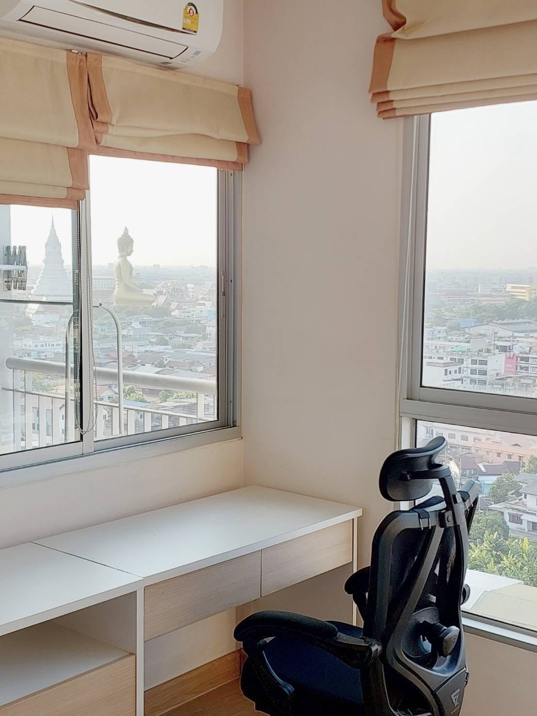 ปล่อยเช่าคอนโด Life @ BTS Tha - Phra (ไลฟ์ แอท บีทีเอส ท่าพระ) - 1ห้องนอน ตกแต่งเฟอร์ครบมีเครื่องซักผ้า - การเดินทาง: ใกล้ BTS ตลาดพลู