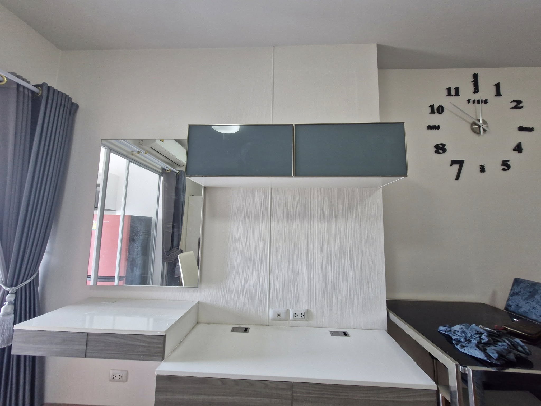 ปล่อยเช่า Supalai Veranda Rattanathibet (ศุภาลัย เวอเรนด้า รัตนาธิเบศร์) - โซนพื้นที่ MRT บางกระสอ Studio 1ห้องน้ำ 1ครัว - ขนาดห้อง 32 ตรม. ชั้น 17 - ให้เช่า 7,000 ต่อเดือน