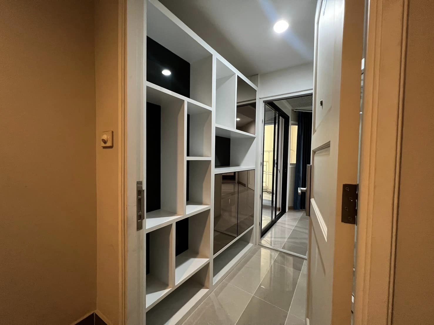 ปล่อยเช่าคอนโด Supalai Wellington (ศุภาลัย เวลลิงตัน) - 2ห้องนอน 1ห้องครัว 1ห้องนั่งเล่น 2ห้องน้ำ - ใกล้ MRT ศูนย์วัฒนธรรม/เซ็นทรัลพระราม 9