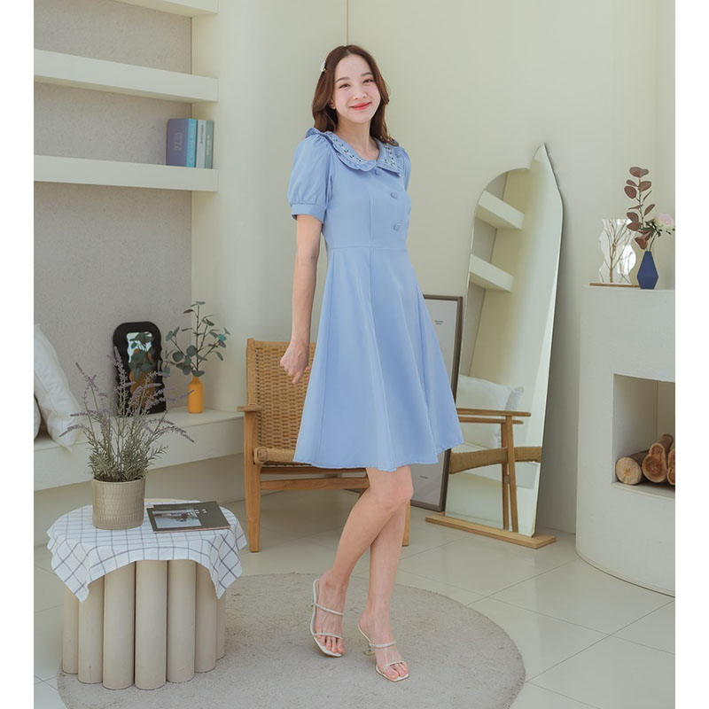 kudapy เดรสสั้นสีฟ้า/สีส้ม/สีกรม ปกคอปักทรงบาน