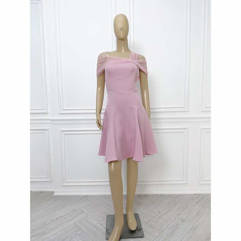 kudapy เดรสสั้นสีชมพู/สีมิ้นอมฟ้า เดรสออกงานปาดไหล่มุ้งกระโปรงบาน น่ารักมากกก งานมีซับใน ซิปด้านหลัง