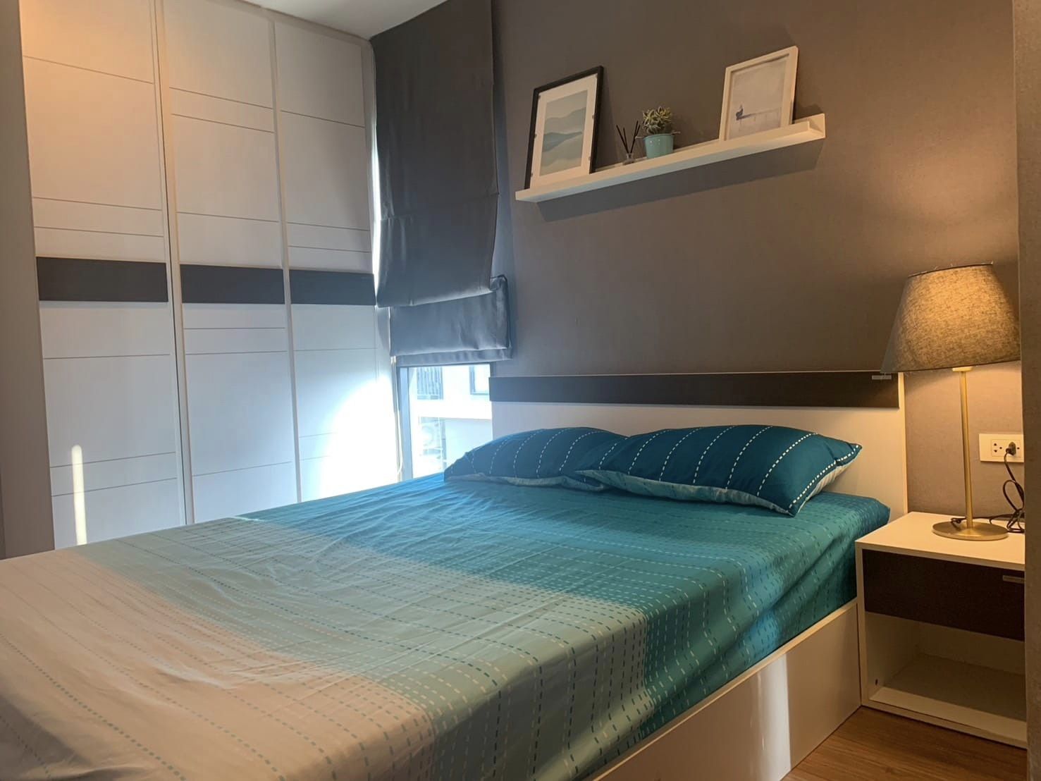 สนใจชมห้องติดต่อได้เลย Line ID: Smile-easy ปล่อยเช่าคอนโด Hallmark Ngamwongwan (ฮอลล์มาร์ค งามวงศ์วาน) - 1ห้องนอน 1ห้องน้ำ 1ห้องนั่งเล่น - ใกล้ MRT กระทรวจสาธารณสุข - ขนาดห้อง 31 ตรม. ชั้น 8 ตึก A