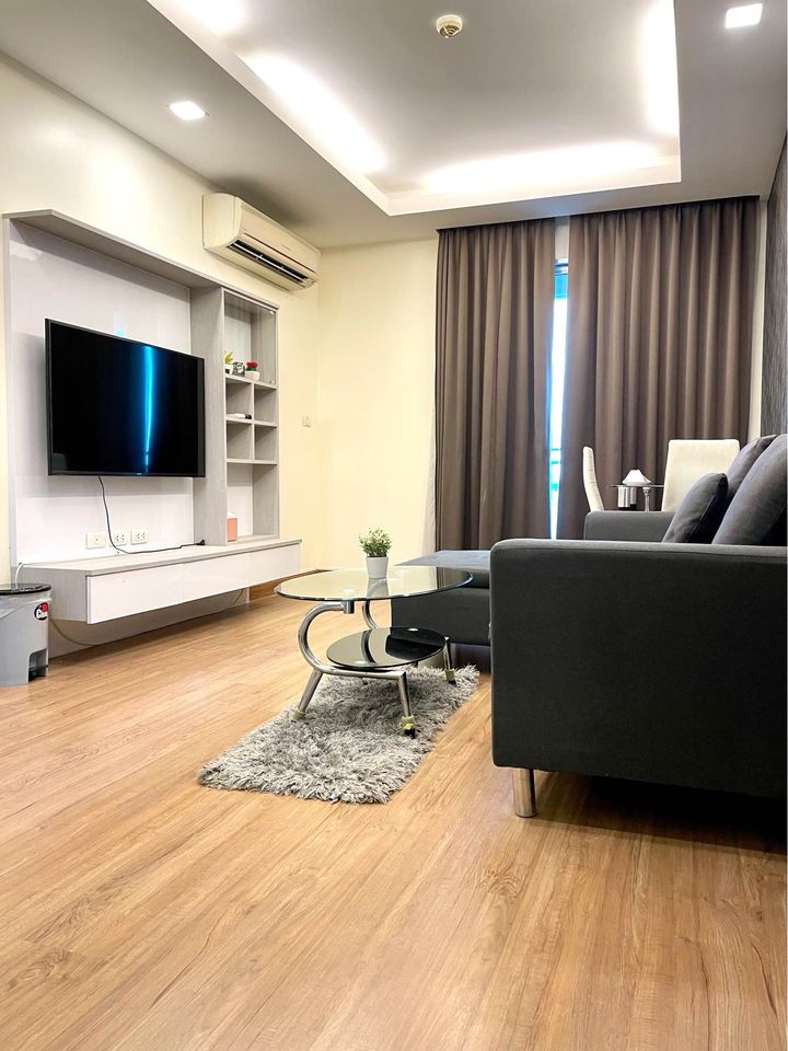 ปล่อยเช่าคอนโด Thru Thonglor (ทรู ทองหล่อ) - 2ห้องนอน 2ห้องน้ำ 1ห้องนั่งเล่น - ใกล้ MRT เพชรบุรี BTS ทองหล่อ - ขนาดห้อง 62 ตรม. ชั้น 24