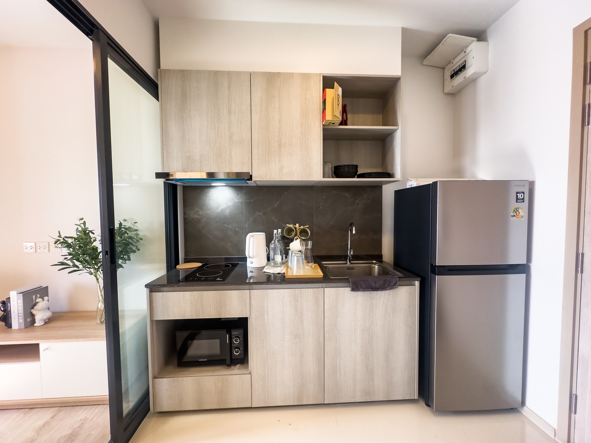 ปล่อยเช่าคอนโด The Tree Pattanakarn-Ekkamai (เดอะ ทรี พัฒนาการ-เอกมัย) - Studio 1ห้องน้ำ 1ห้องครัว - ใกล้ ARL รามคำแหง - ขนาดห้อง 26 ตรม. ชั้น 24