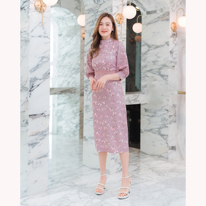 kudapy เดรสสั้นสีกรม/สีชมพู แขนยาวคอปีนลายดอกไม้