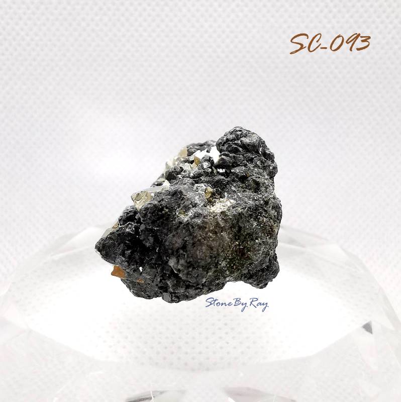 ไพไรต์ (Pyrite Octahedra Peru)