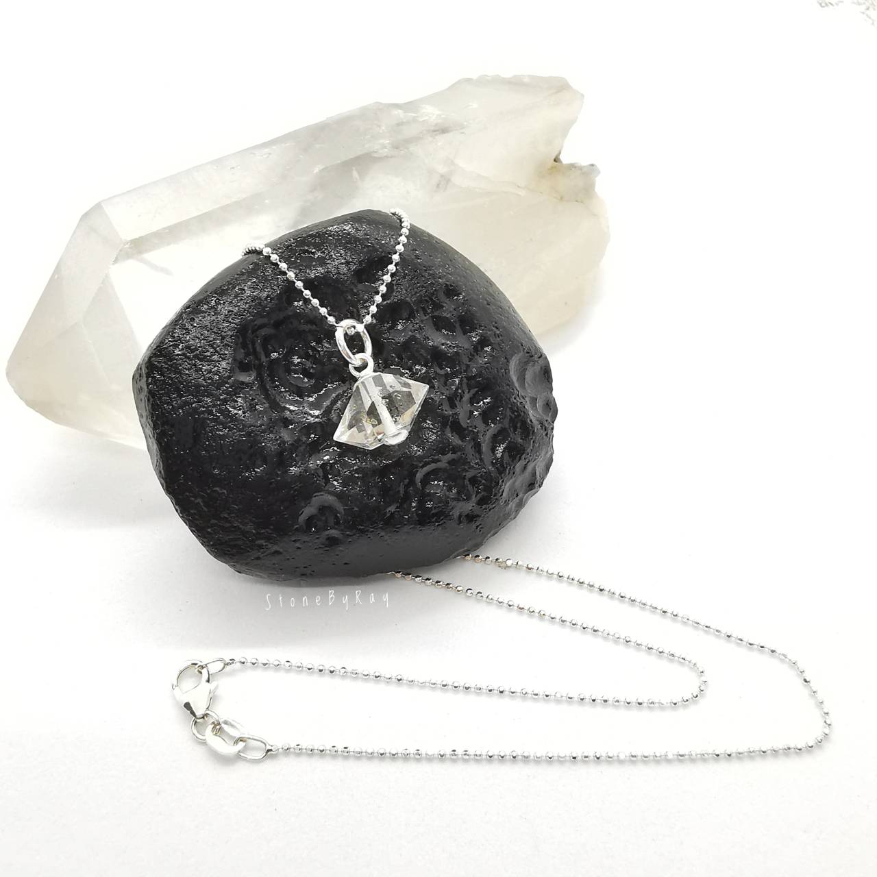 สร้อยคอเงินจี้หินเฮอร์คิเมอร์ไดม่อน Golden Enhydro Herkimer Diamond