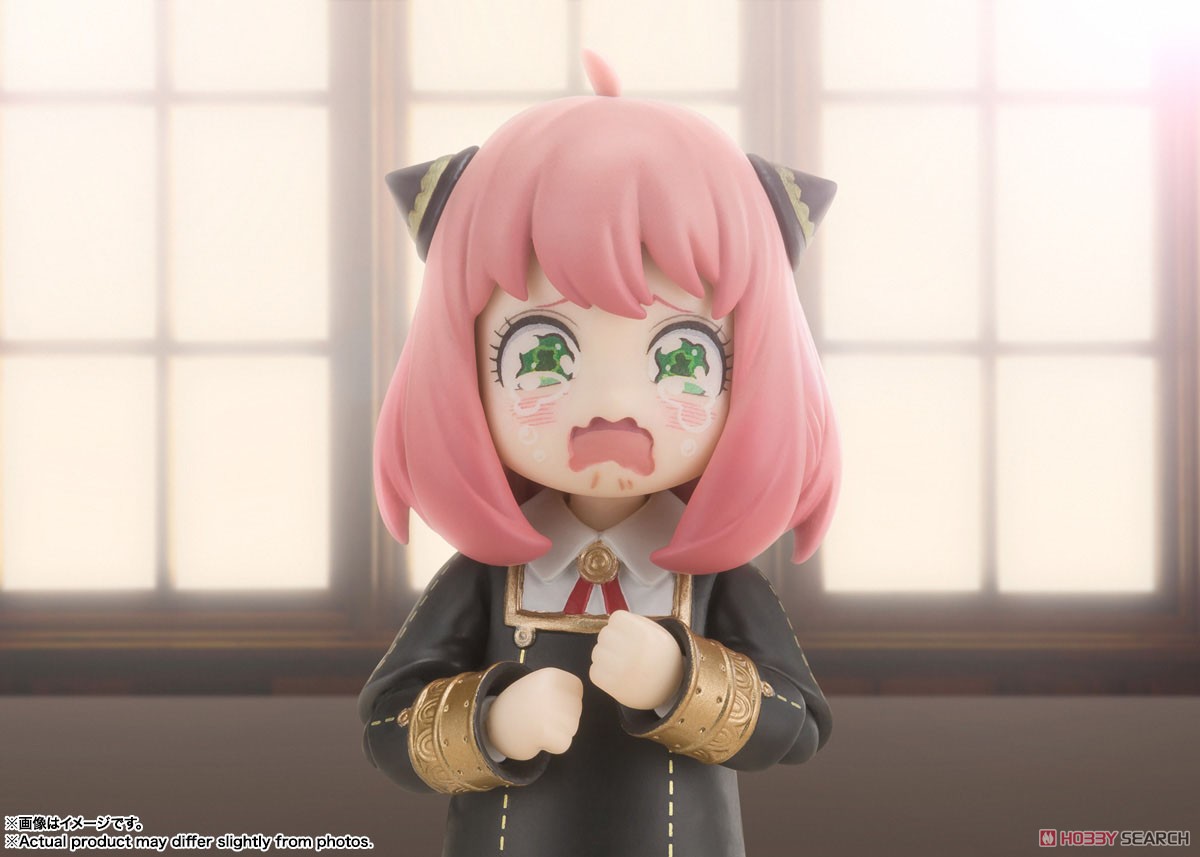 4573102649393 S.H.Figuarts Anya Forge-uniform ver.