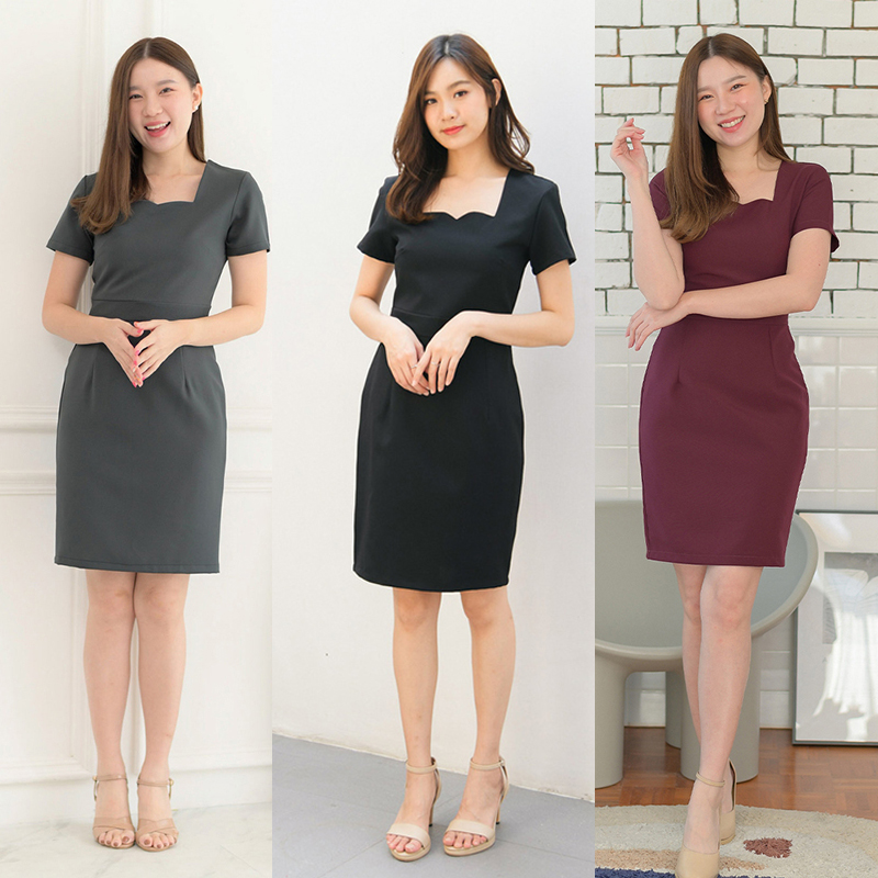 kudapy เดรสสั้นคอหัวใจแขนสั้นสีเทาเข้ม/สีแดงเข้ม/สีดำ เข้ารูปเอว ทรงสวยเป๊ะมาก เนื้อผ้าหนามีน้ำหนัก ซับในทั้งตัว ใส่ได้ตลอด