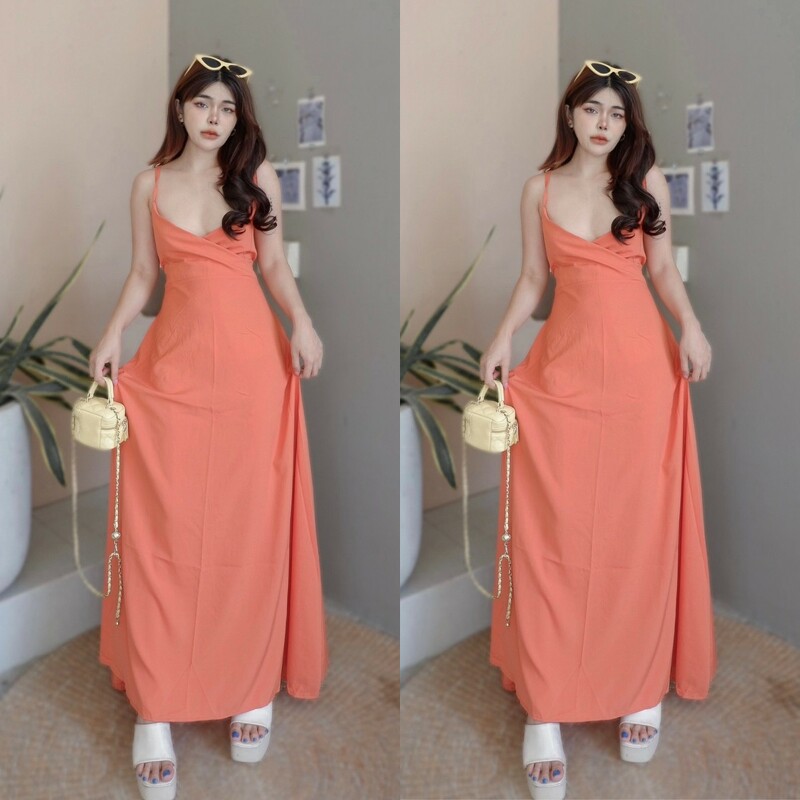 kudapy เดรสยาวสายเดี่ยวผูกโบว์หลัง ผ้าไหมอิตาลี่ สีพื้น กระโปรงทรงบานฟรีไซต์สุดๆ ใส่เที่ยวชิวริมทะเล