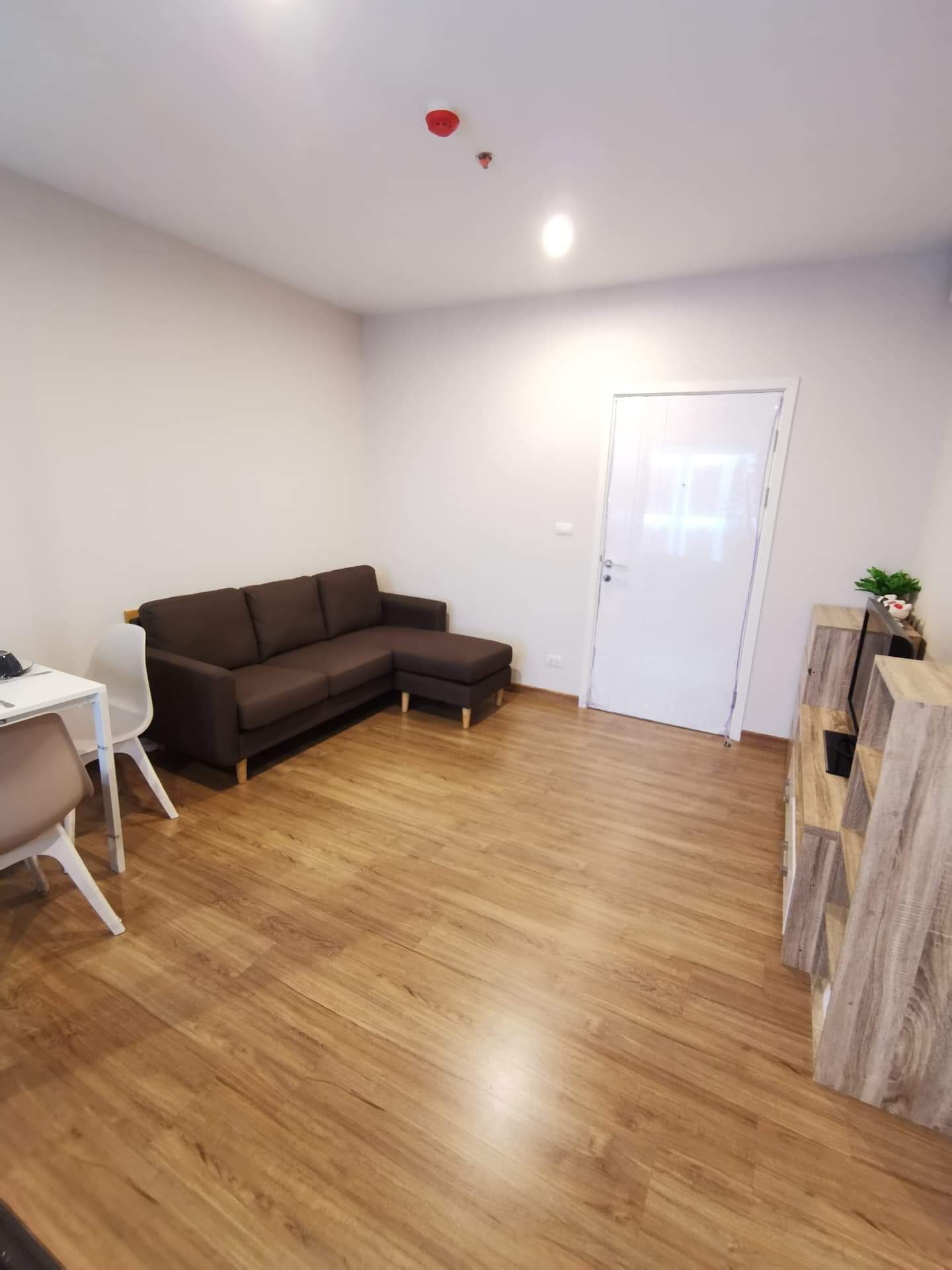 ขายคอนโด The Tree Rio Bang-Aor Station (เดอะทรี ริโอ บางอ้อ สเตชั่น) High Rise โซนพื้นที่ MRT บางอ้อ ห้องแบบ 1ห้องนอน 1ห้องน้ำ ขนาดห้อง 30.5 ตรม. ชั้น 9