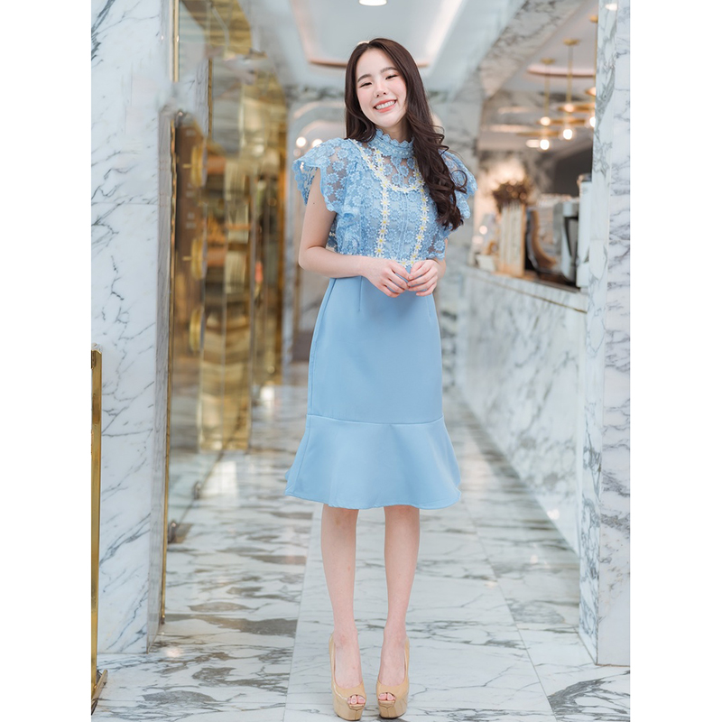 kudapy เดรสสั้นสีฟ้า ลูกไม้คอมุกตัวสั้นใส่แล้วดูดีมากๆ