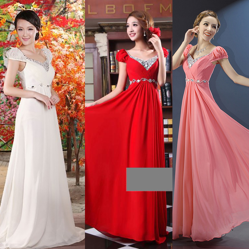 kudapyเดรสยาวสีแดง/ขาวชมพู มีแขน แบบเปรี้ยวอมหวาน ปักเลื่อมช่วงคอ หลังผ่าตัววี