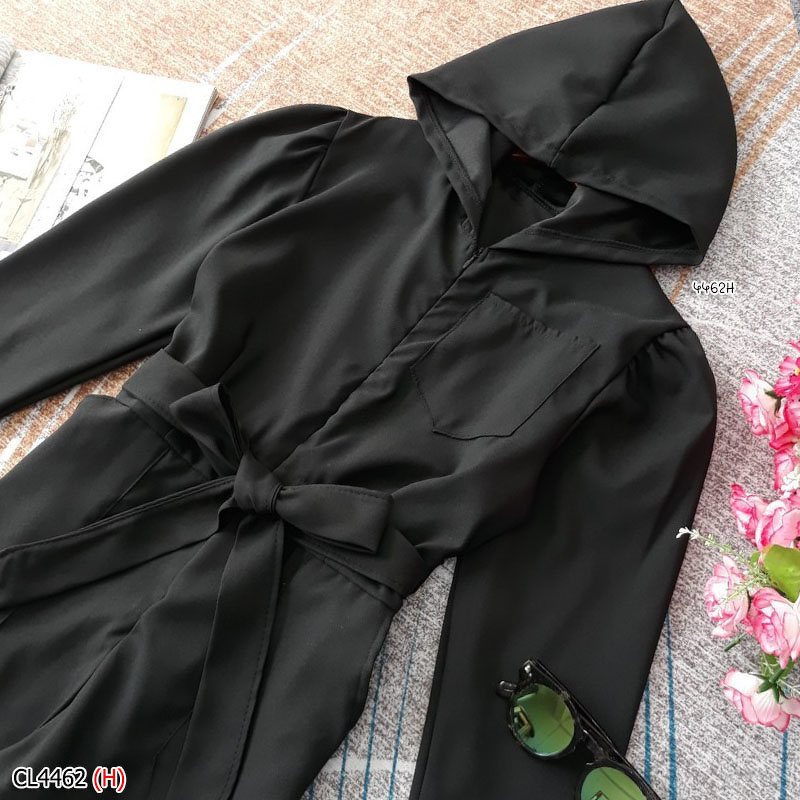 kudapy จั้มสูทสีดำ/สีเหลือง/สีกรม/สีเขียว ทรงสวย แขนยาว สีพื้น งานเนื้อผ้าซ่าร่ามีซิปอก มีฮู้ดคลุม