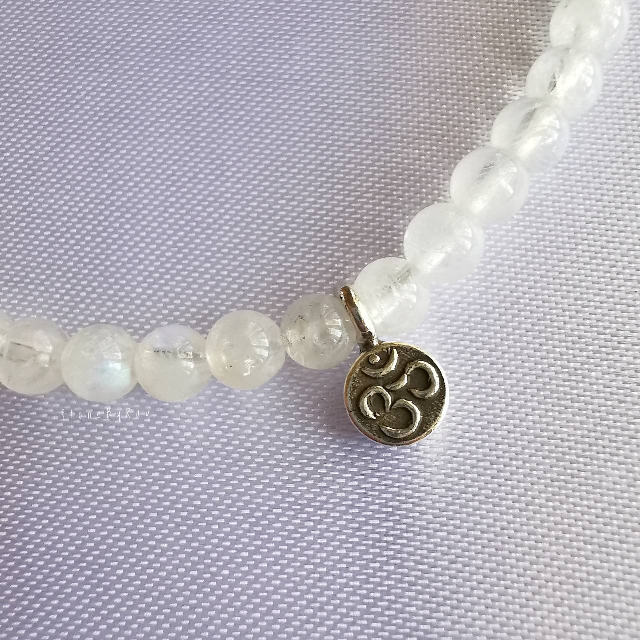 สร้อยข้อมือเงินหินมูนสโตน/หินอความารีน Moonstone/Aquamarine